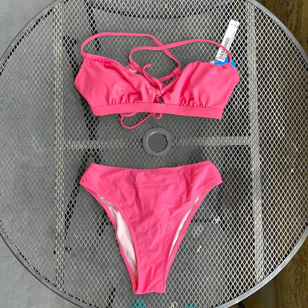 BRAND NEW, NEVER WORN, WITH TAGS BIKINI (CUPSHE)